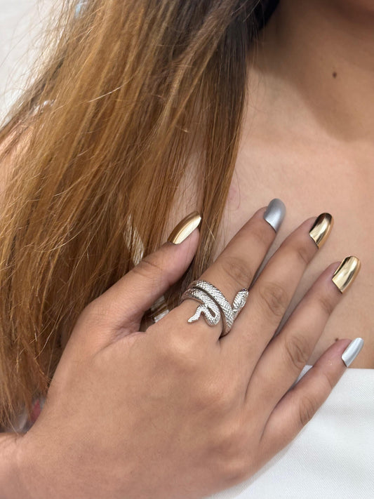 The Serpent's Embrace Ring 🐍