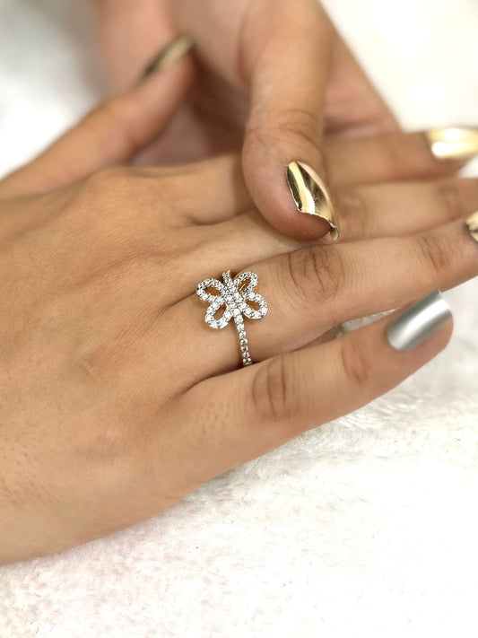 The Diamond Butterfly Ring 🦋